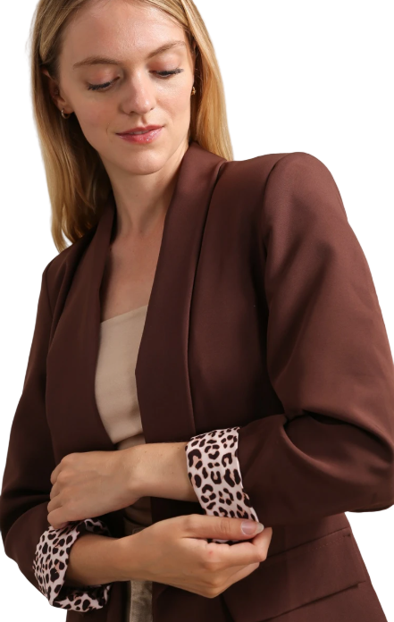 BLAZER BRUN MED LEO ÆRME