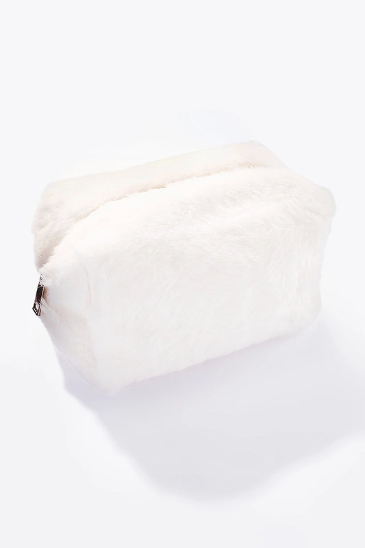 KOSMETIK TASKE I IMITERET PELS HVID